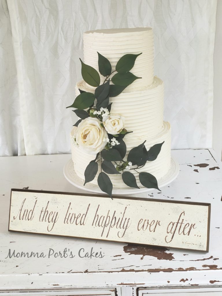 Combed wedding cake