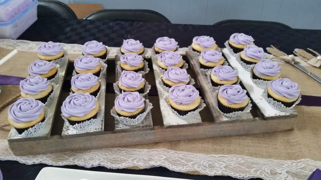 wedding rosette cupcakes